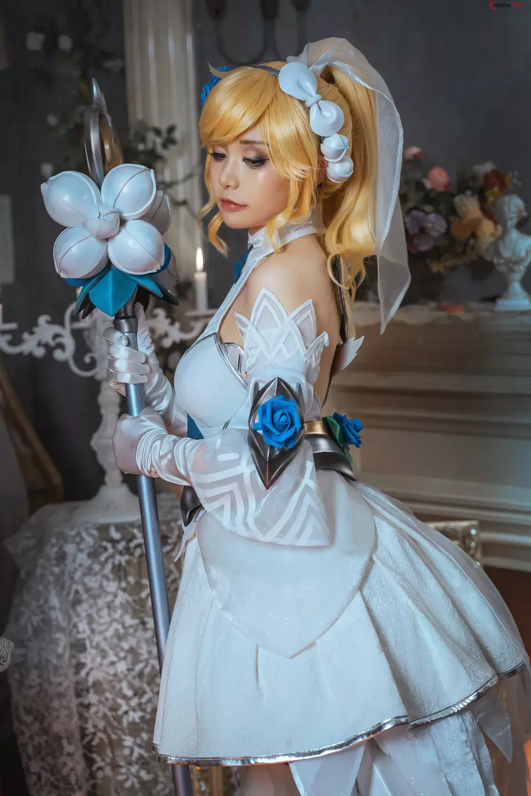 Nekokoyoshi (爆机少女喵小吉) cosplay Lux – League of Legends “44 photos and 1 video”