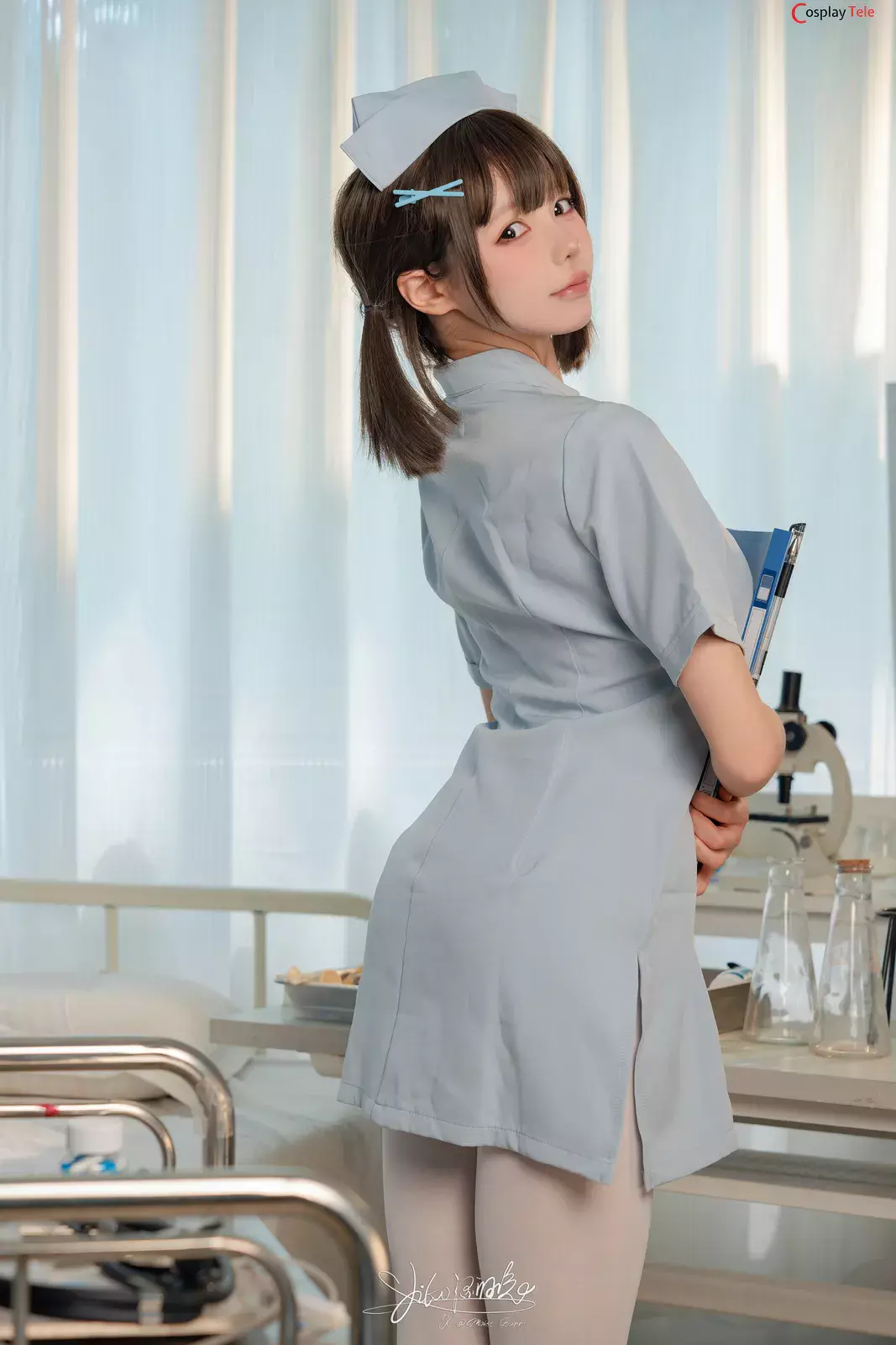 咬一口兔娘ovo (Yaokoututu) – Nurse “82 photos and 1 video”