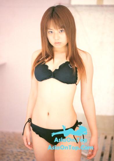 Photobook Natsukawa Jun 夏川純 – Pure Heart