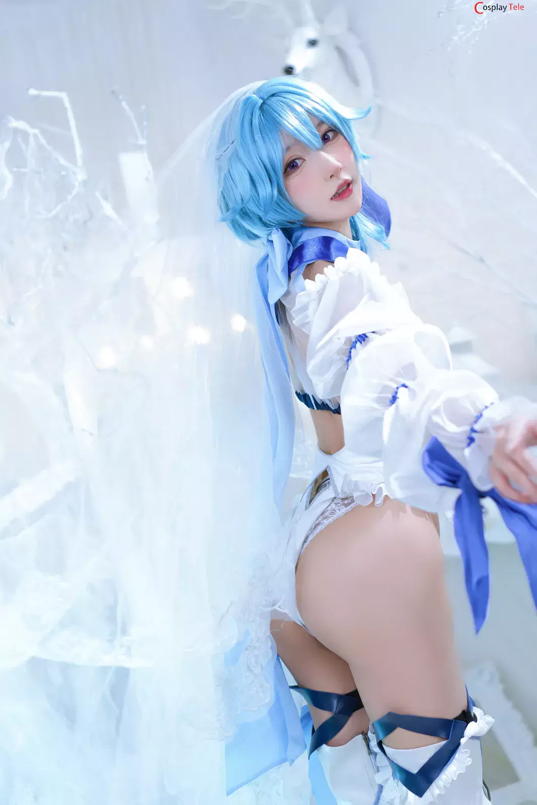 Abaoyeshitunia1 (阿包也是兔娘) cosplay Eula – Genshin Impact “25 photos”