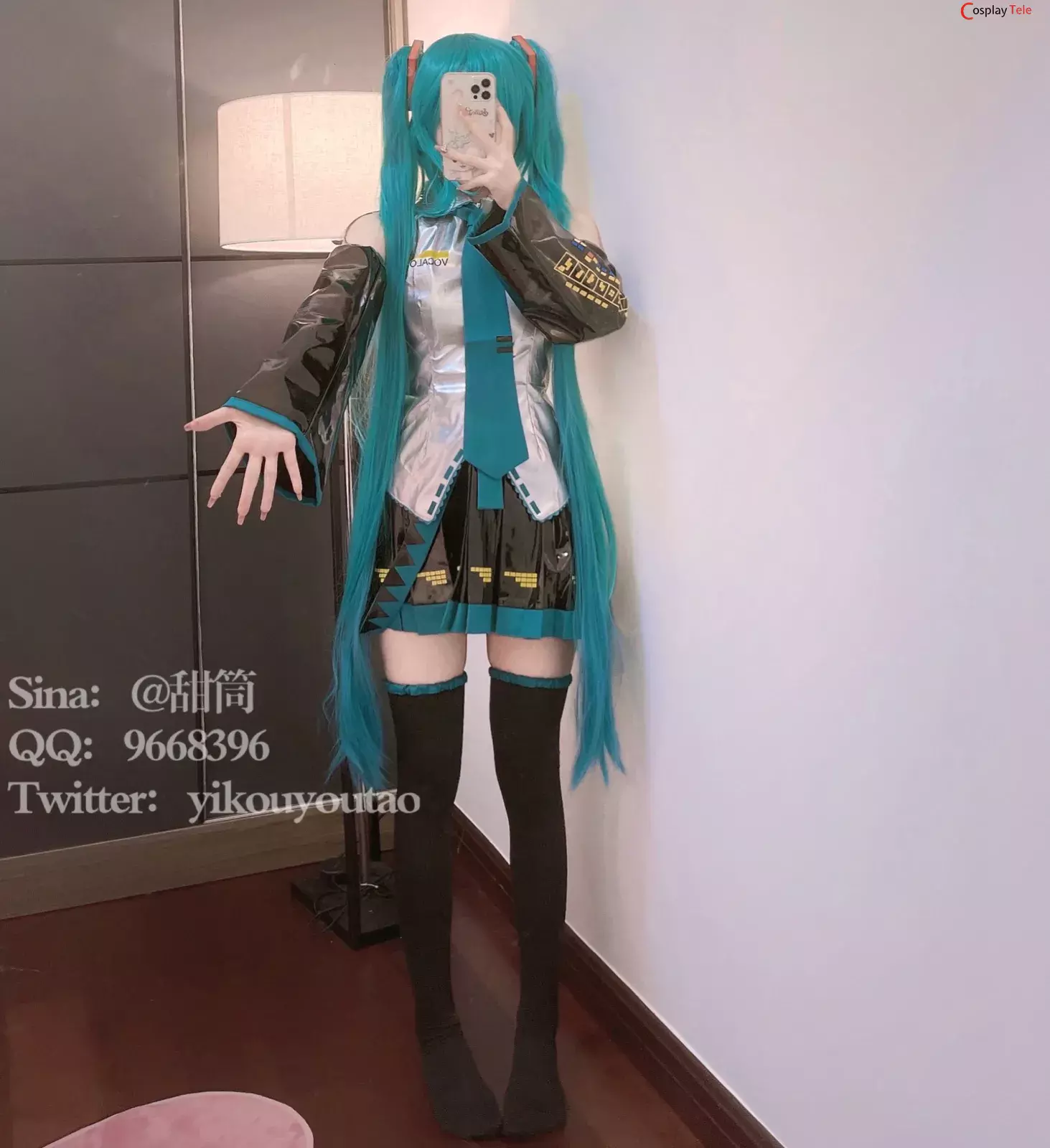 萌白酱 (yikouyoutao) cosplay Hatsune Miku “43 photos and 1 video”