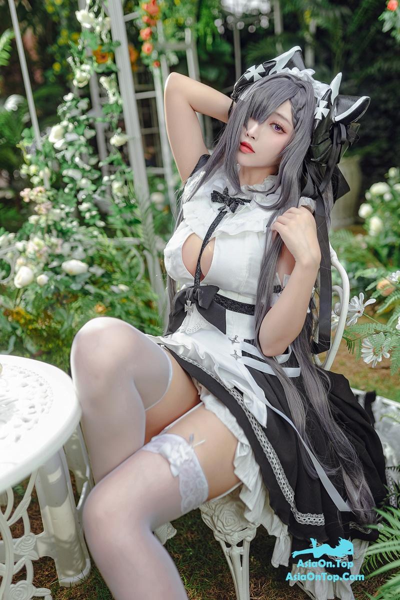 Coser@宮本桜: 奥古斯特 女仆装 August maid outfit