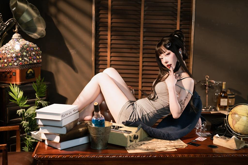 Kiriko Celia 切切キリコ – D: Killer Wife