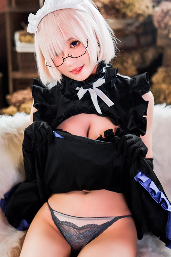 西园寺南歌写真 – Mashu Shielder (Maid)