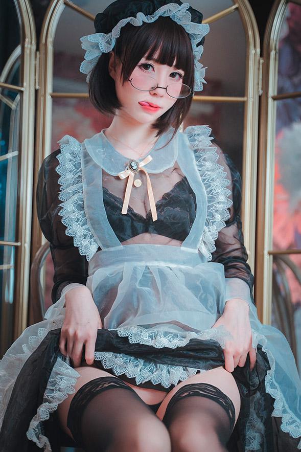 西园寺南歌写真 – Transparent maid