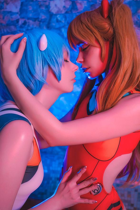 Aleksandra Bodler & Yuuforia – Asuka Langley & Rei Ayanami