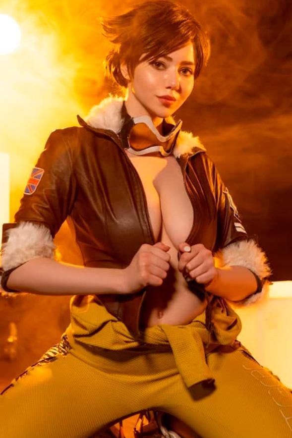 Alina Becker – Tracer