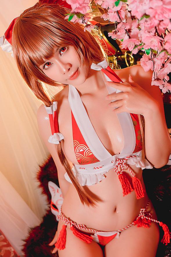 Pyon – Reimu Hakurei (Bikini)