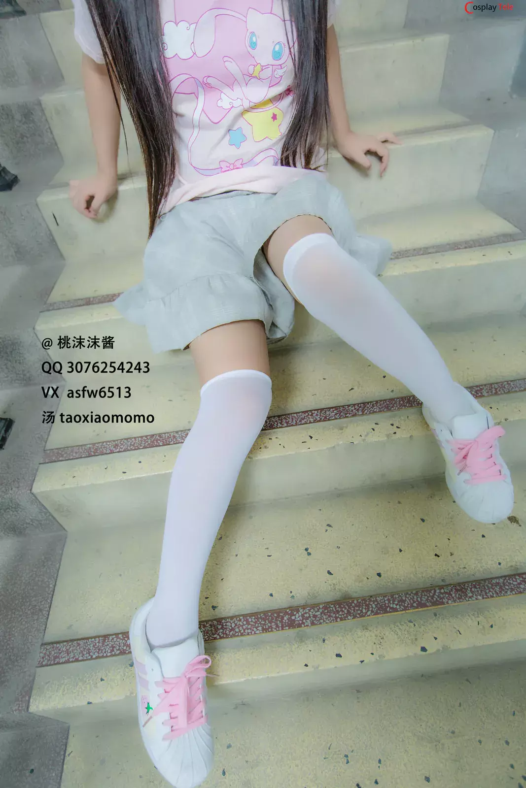 桃小沫沫酱 (Tao xao mo mo jiang) – School Girl “80 photos and 3 videos”