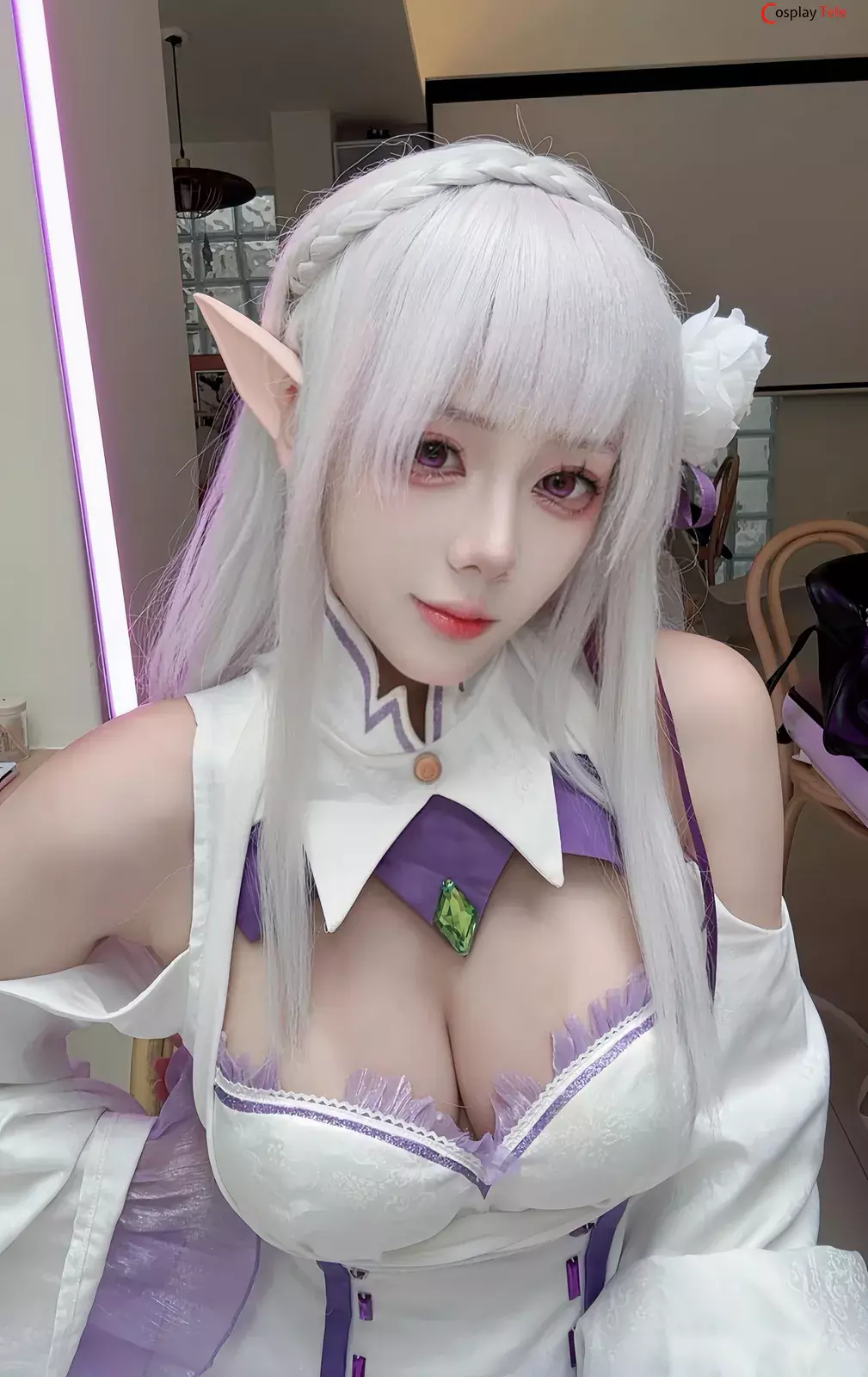 九言 (Jiu Yan) cosplay Emilia – Re:Zero “46 photos and 6 videos”