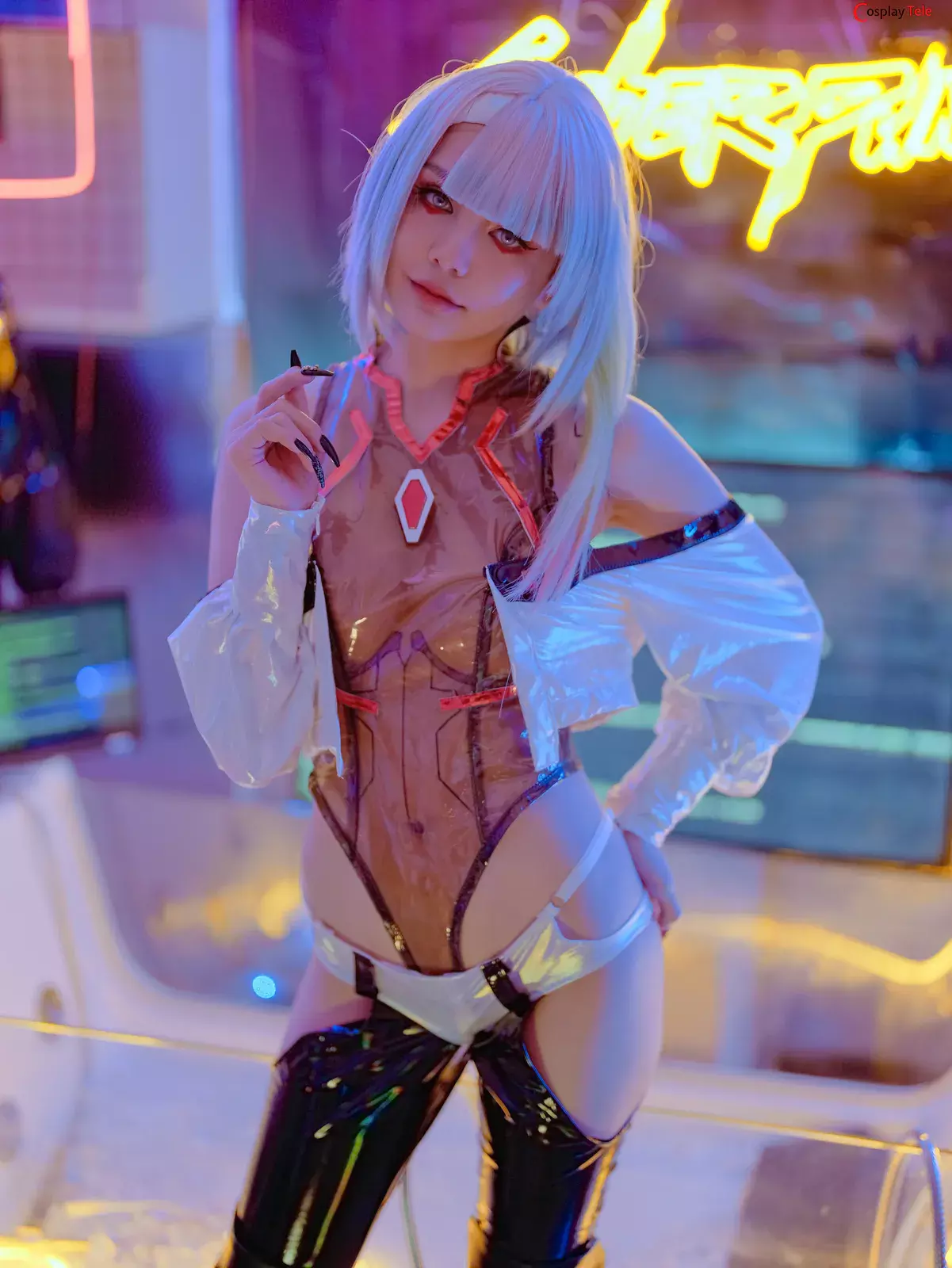 Joyce (Joyce Lin2x) cosplay Lucy – Cyberpunk “51 photos”