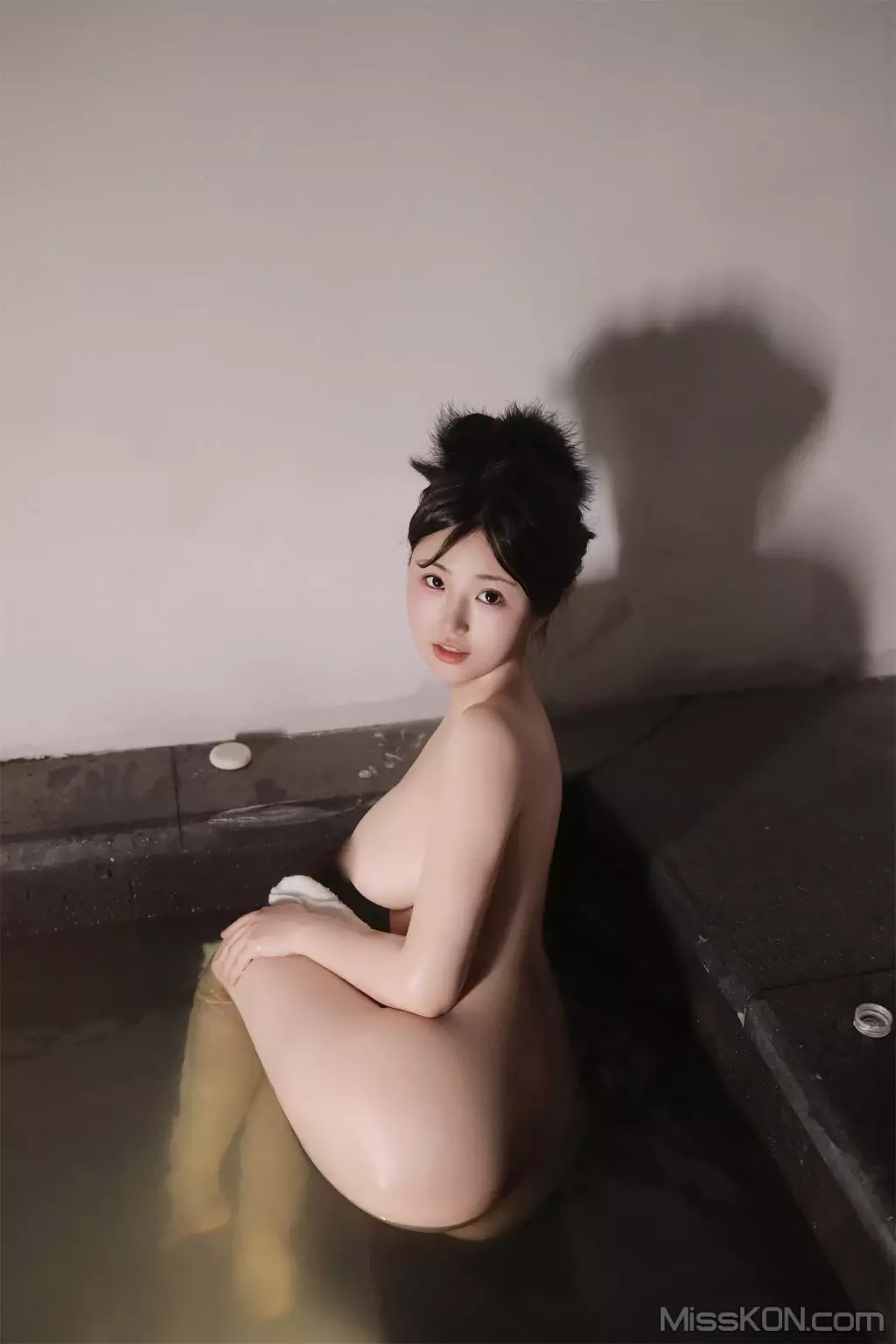 [XR Uncensored] Chen Xiaohua (陈小花): 泡澡 (69 photos)