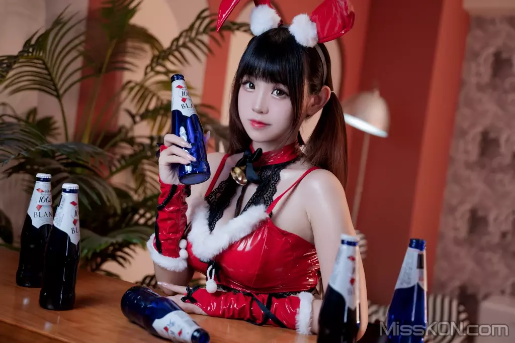 Coser@miko酱ww: 圣诞兔兔 (40 photos)