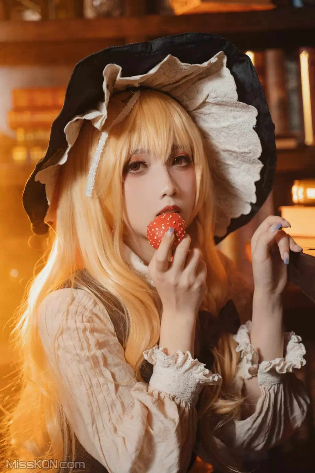 Coser@小和甜酒: 魔理沙吃了蘑菇之后 (41 photos + 1 video)