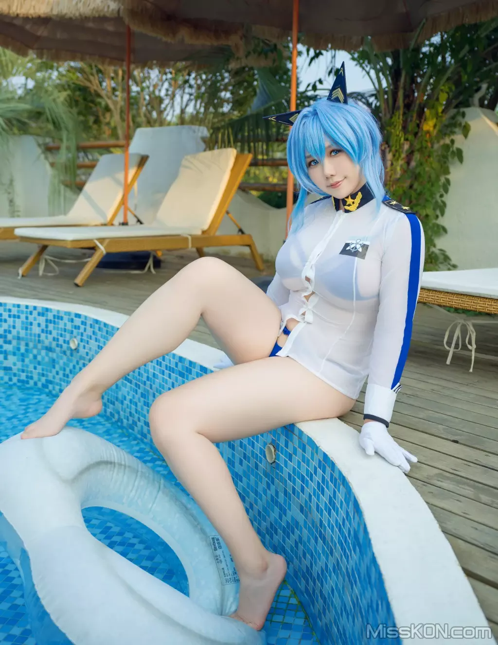 Coser@麻花麻花酱: 海伦泳装 (21 photos + 1 video)