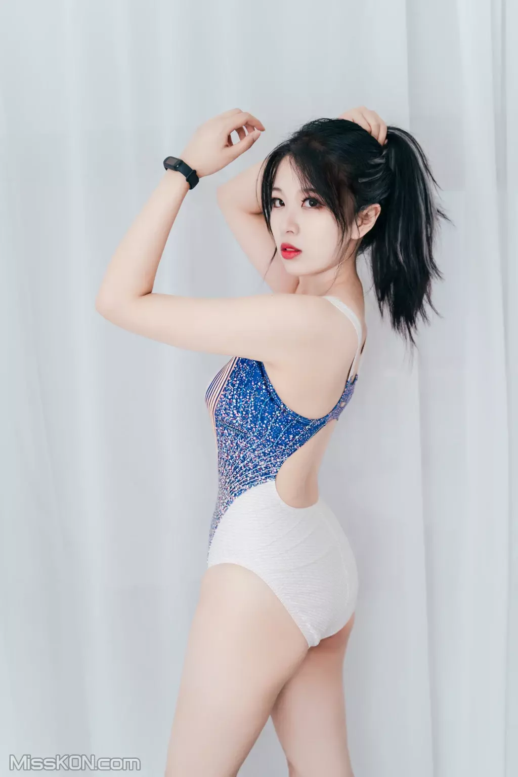 Coser@轩萧学姐: 竞泳 (27 photos)