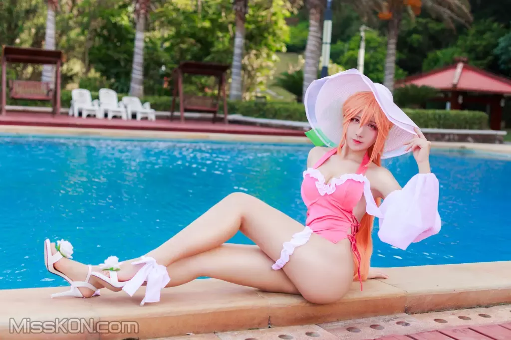 Coser@九曲Jean: 黎塞留泳装 (25 photos)