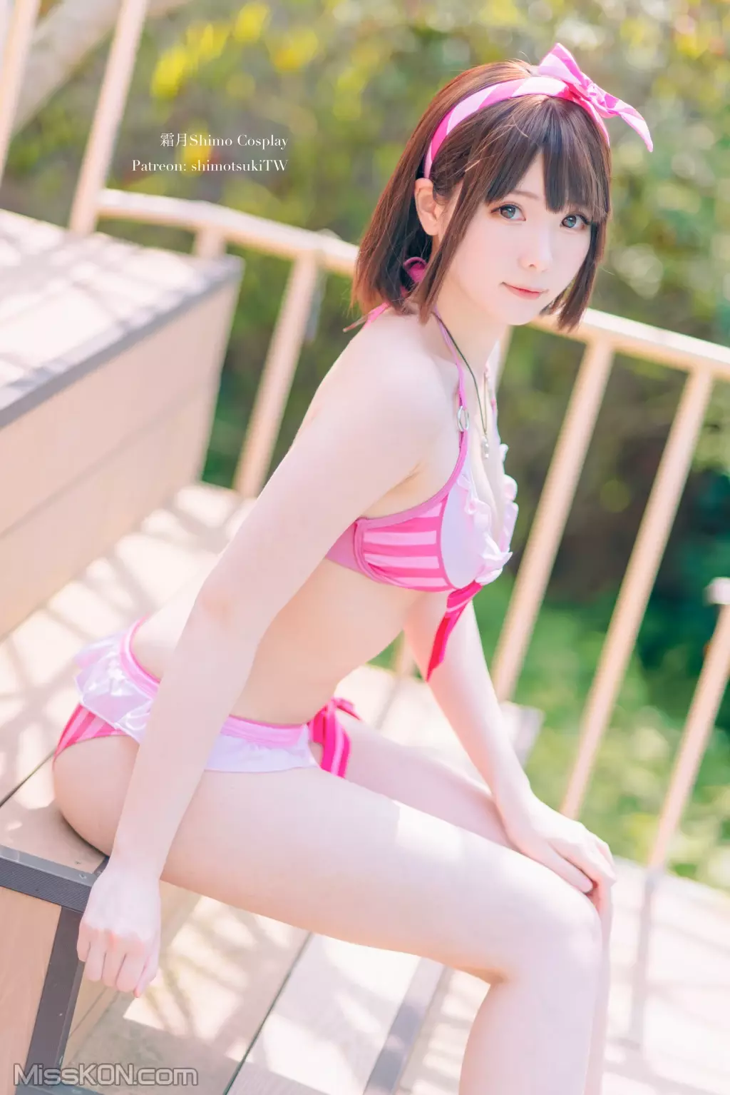 Coser@霜月shimo: 加藤惠泳衣 (19 photos)