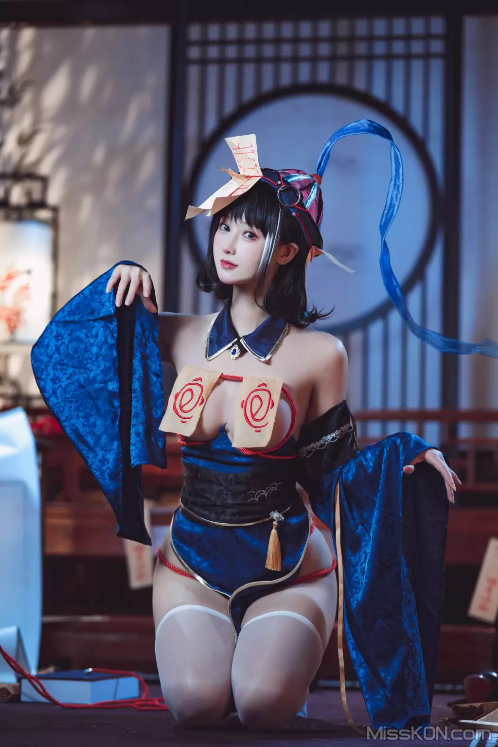 Coser@羽生三未: 华甲欢庆僵尸三未全 (30 photos)