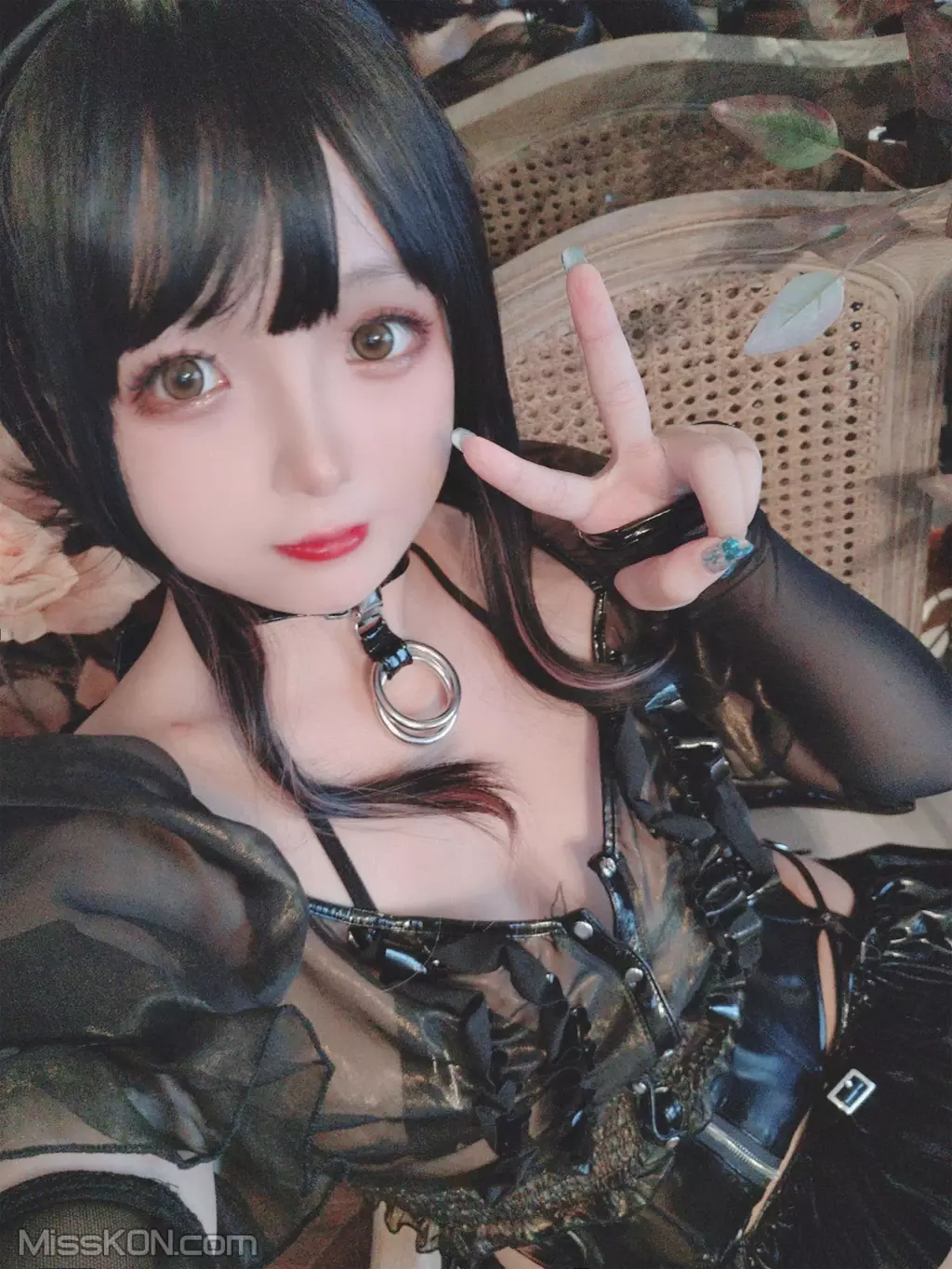 Coser@日奈娇: 皮衣系列 猫猫领域 (123 photos + 2 videos)