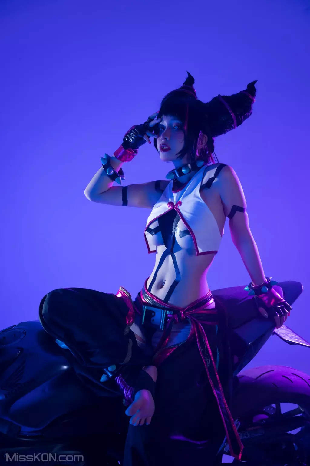 Coser@UmekoJ: Juri Han (113 photos + 17 videos)