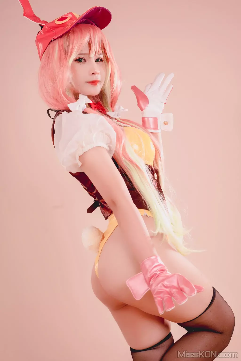 Coser@Pyon: Kanroji Bunny (20 photos)