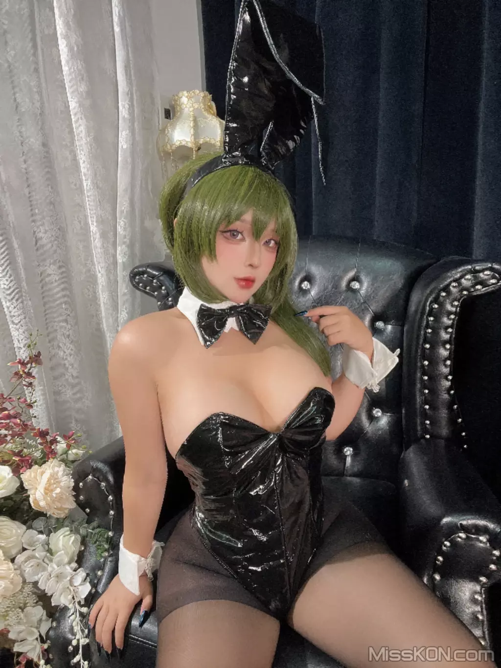 Coser@Sayo Momo: Ubel ユーベル Black Easter Bunny ? (76 photos + 14 videos)