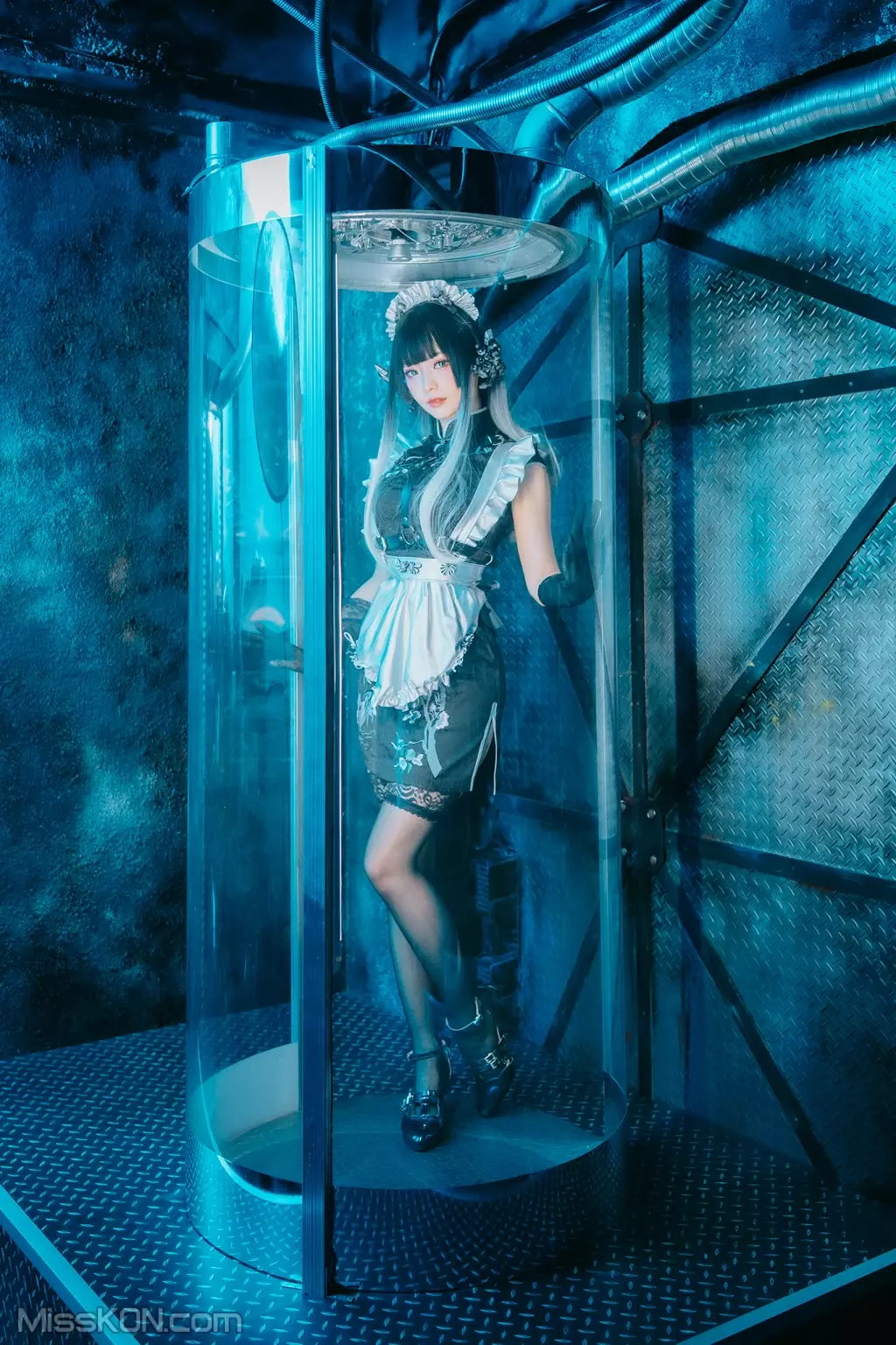 Coser@Ely_eee (ElyEE子): 賽博女僕 Melanite黑榴石 (30 photos)