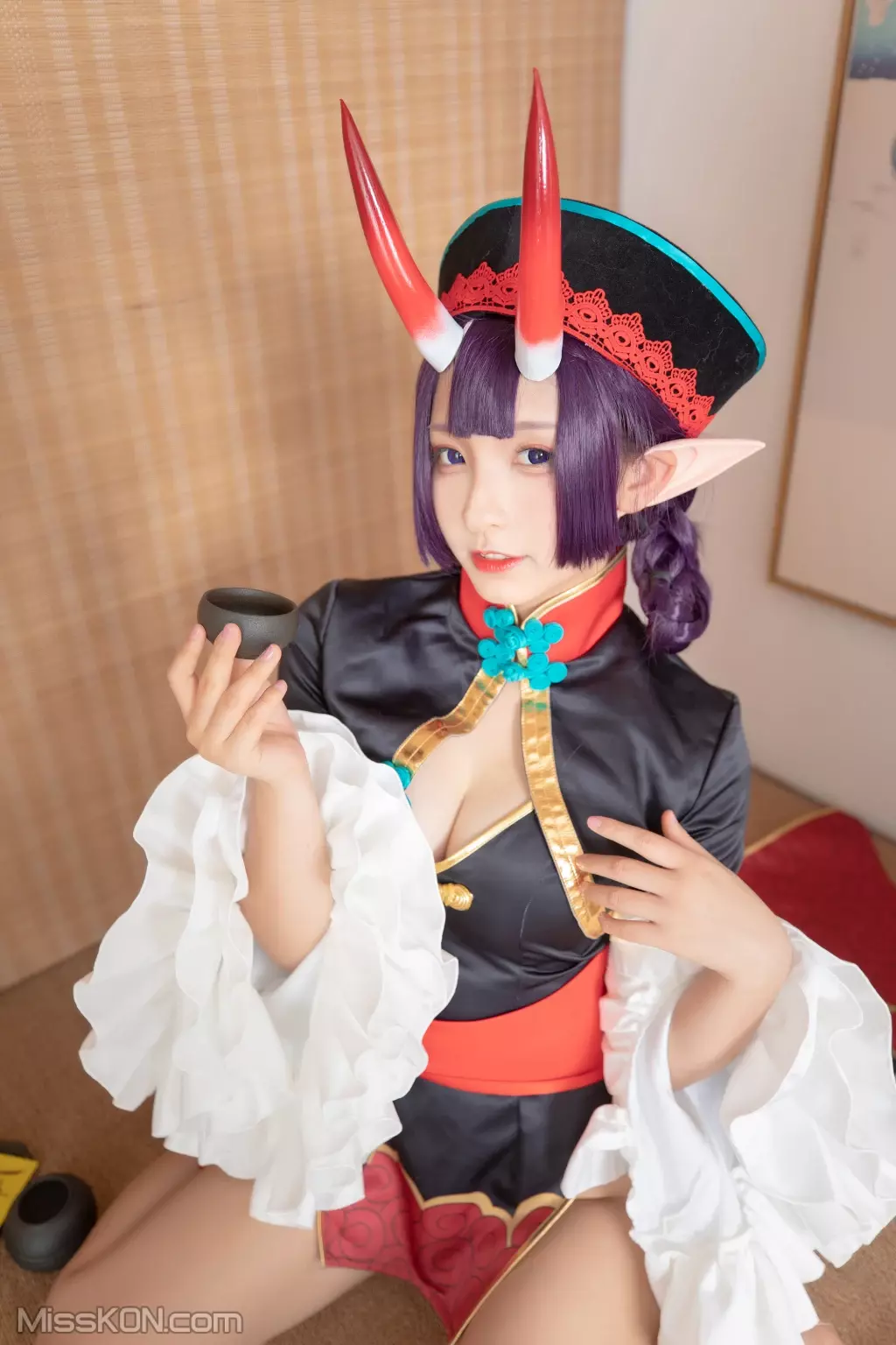 Coser@神楽坂真冬 Vol.061: 绝对企画-酒吞cos《果実の酒気》 (150 photos + 3 videos)