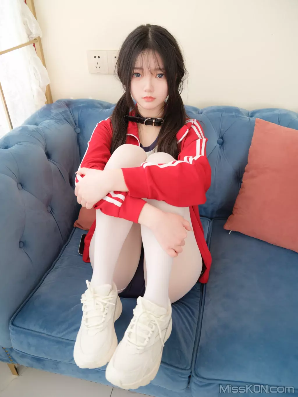 [紧急企划] 小恩 – [VIP] R18 体操服01 (20 photos + 1 video)