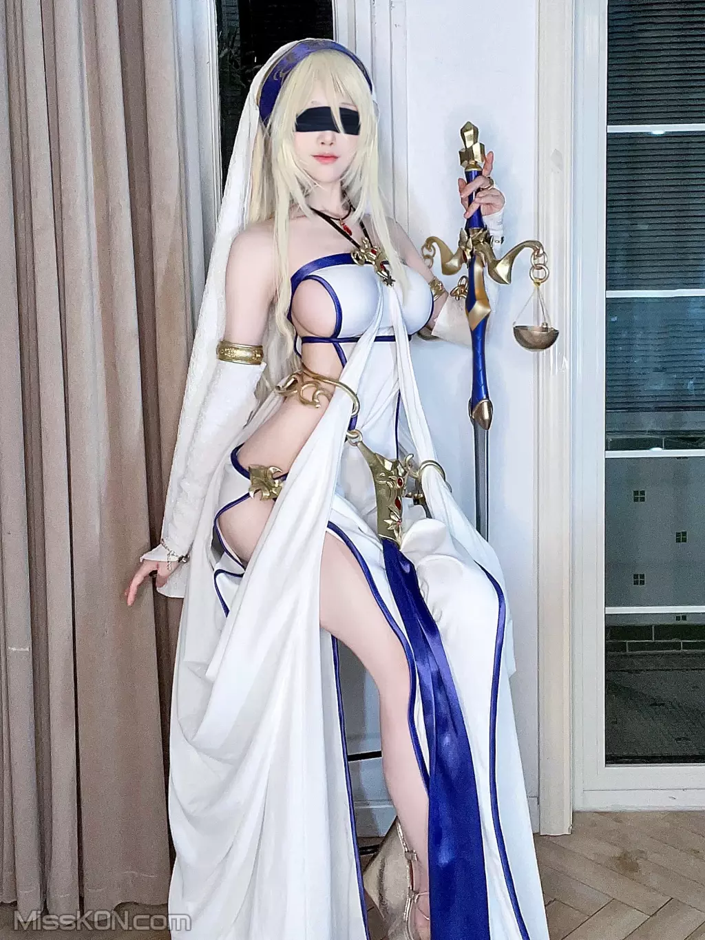 Coser@水淼Aqua: 2023年11月套图 ⚜️剣の乙女2⚜️ (18 photos)