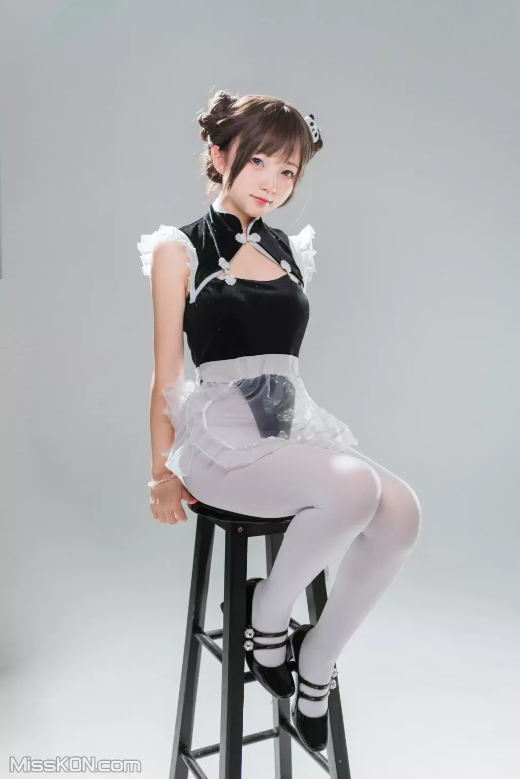 Coser@花铃: 小熊猫女仆 (85 photos)