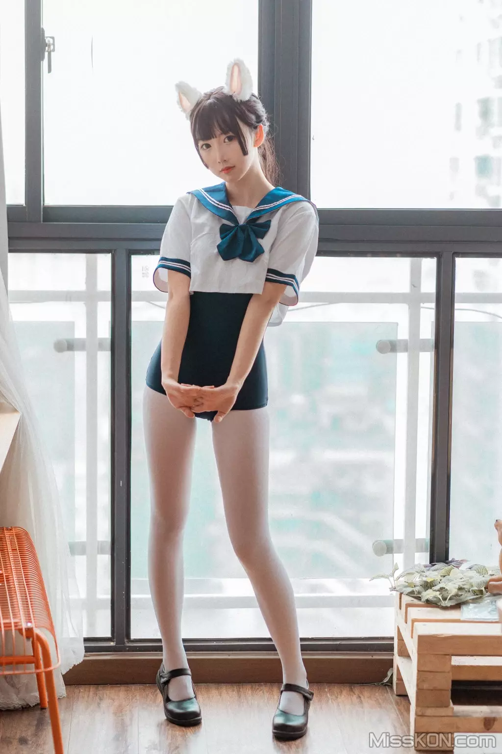 Coser@面饼仙儿 No.099: 水手服 死库水 (35 photos)