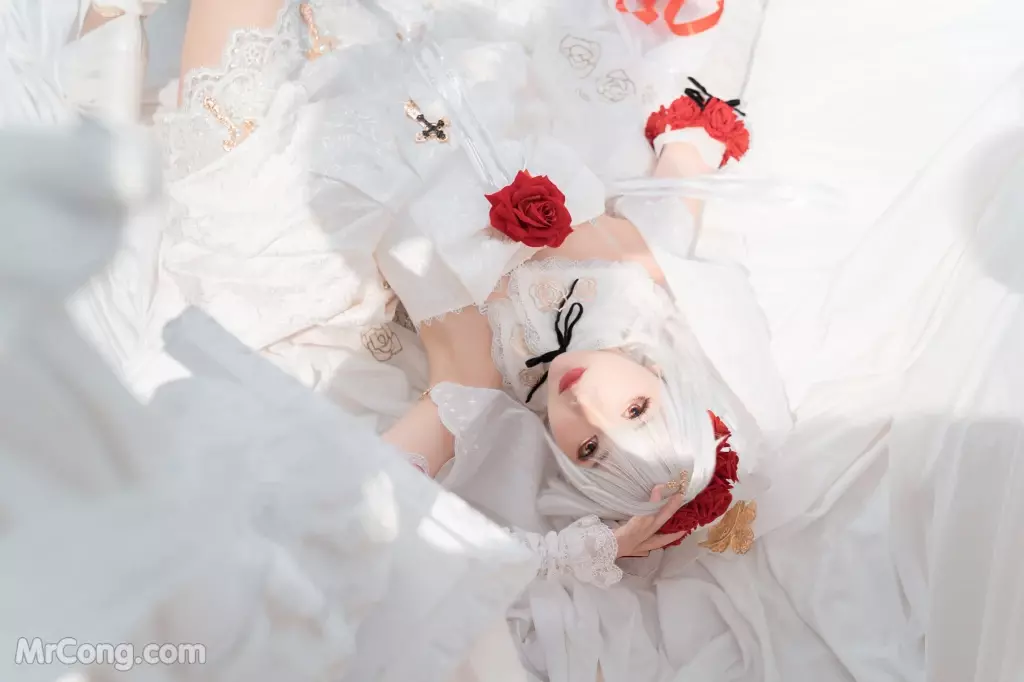 Coser@面饼仙儿 No.089: 德丽莎婚纱 (13 photos)