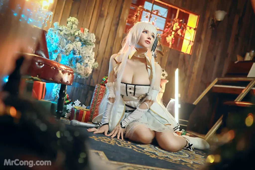 Coser@前羽_rr: 碧蓝航线 光辉 (17 photos)