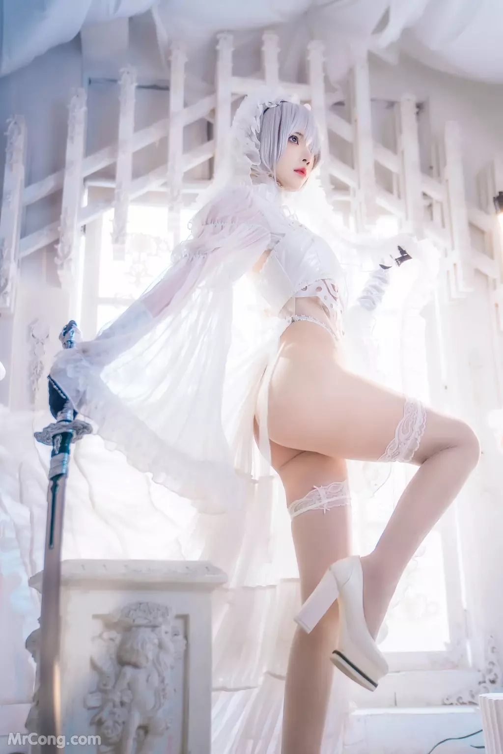 Coser@桜桃喵 Vol.166: 2B花嫁 (69 photos)