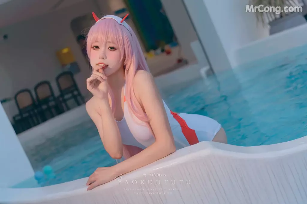 Coser@黏黏团子兔: 国家队02泳装Pretty (58 photos + 1 video)