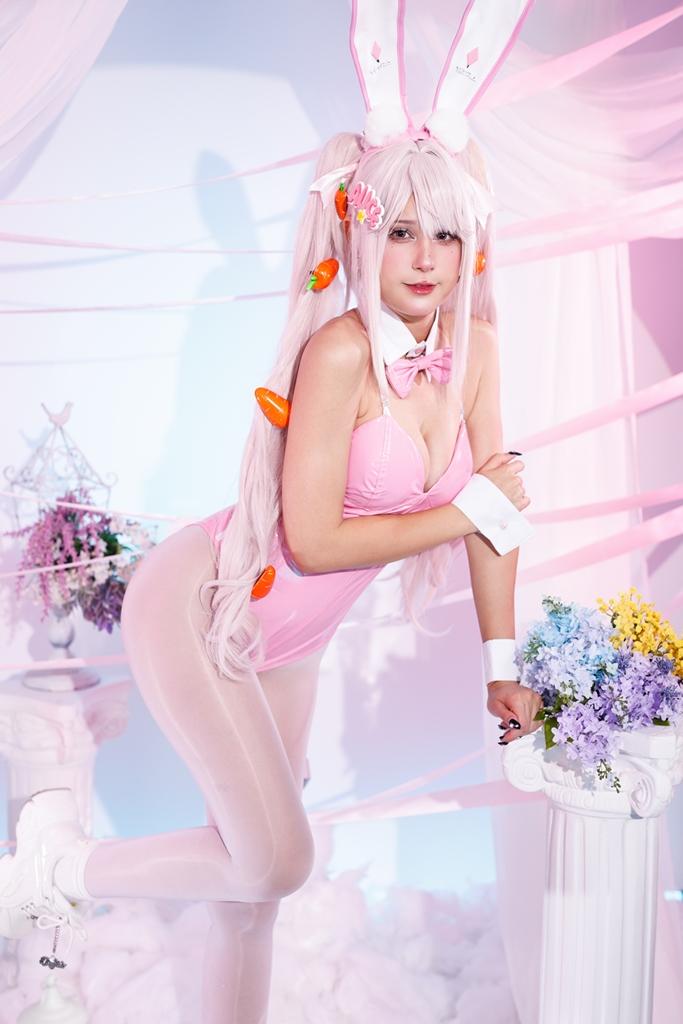 Jean WanWan – Alice Bunny Suit (NIKKE)