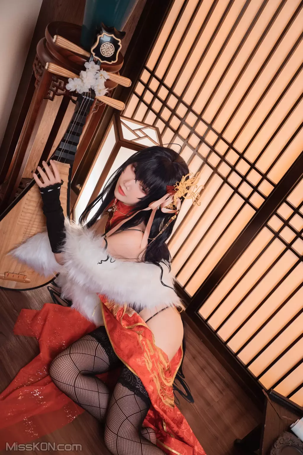 Coser@面饼仙儿 No.098: 大凤旗袍 (30 photos)