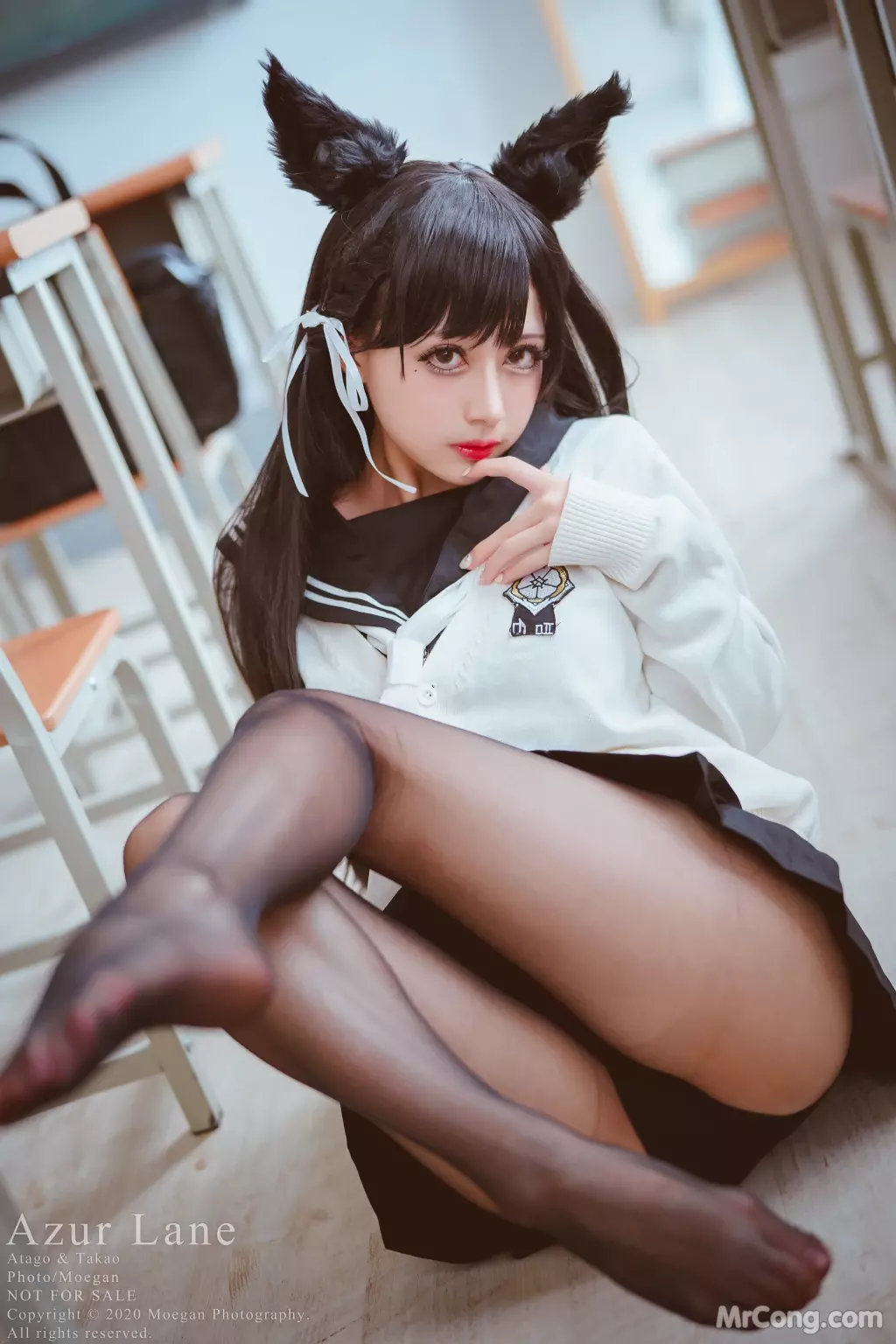 Coser@沖田凜花Rinka: & 椎名くるみ Shiina Kurumi – Azur Lane – 爱宕高雄 Sailor Suit (13 photos)