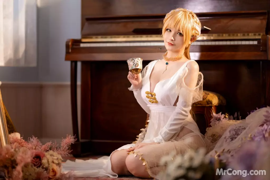 Coser@前羽_rr: 天意佳人 (30 photos)