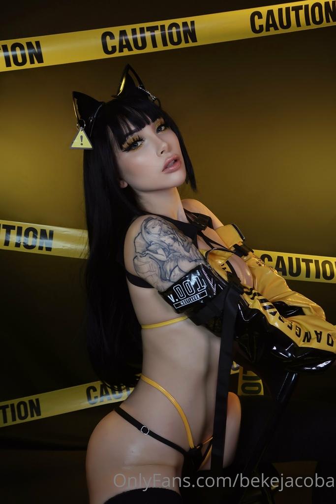 Beke Jacoba – Cyber Kitty