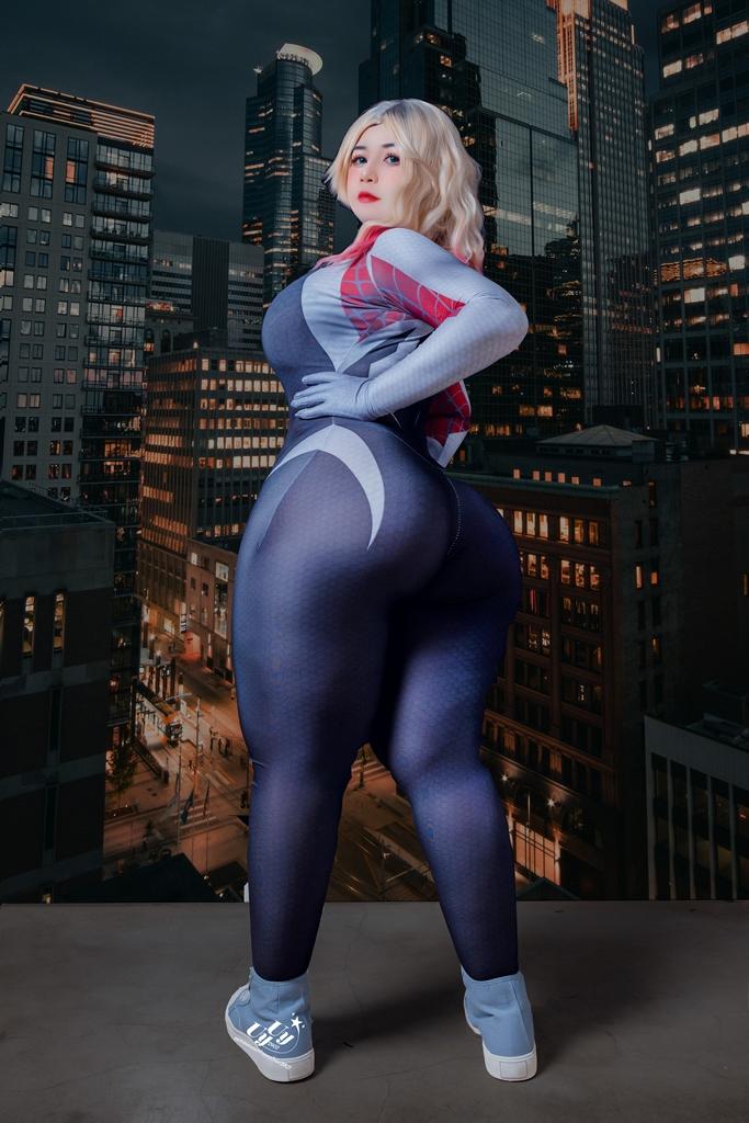 Uy Uy – Spider-Gwen