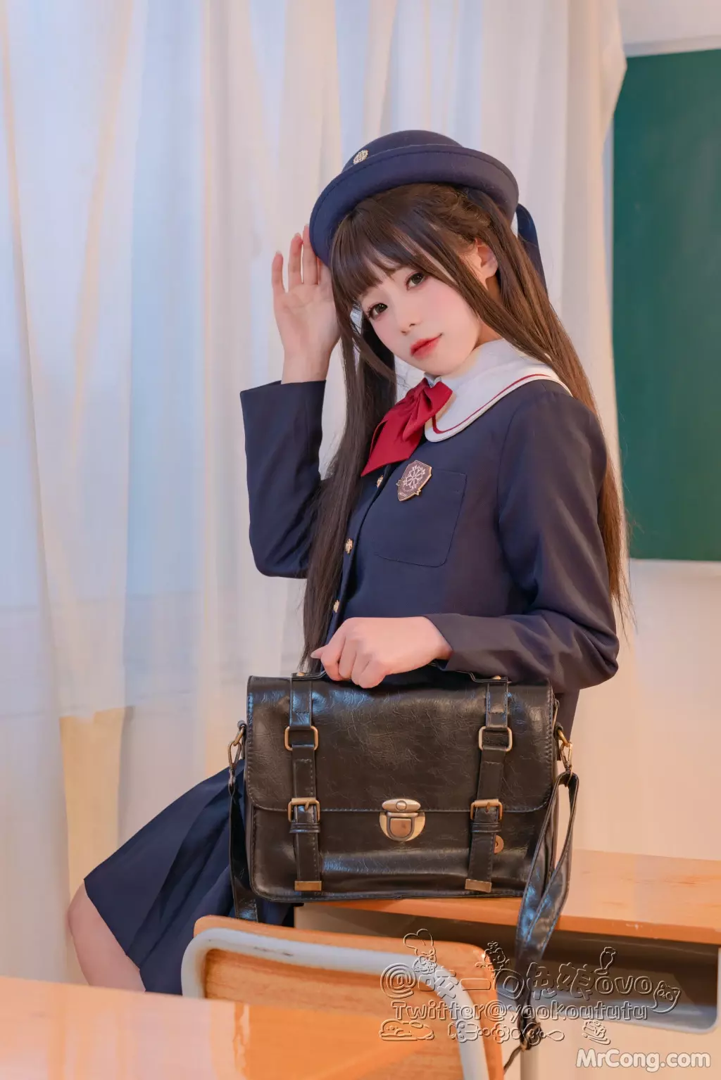 Coser@黏黏团子兔: 入学式 (50 photos)